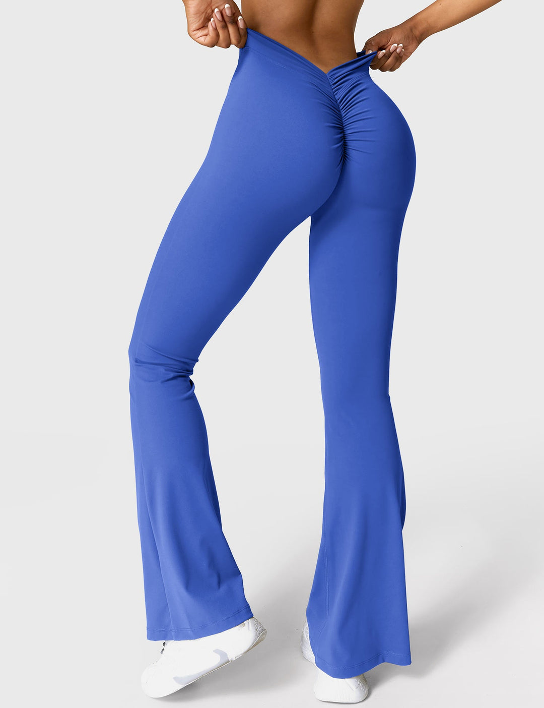 Aligna™ V-back Flare Leggings