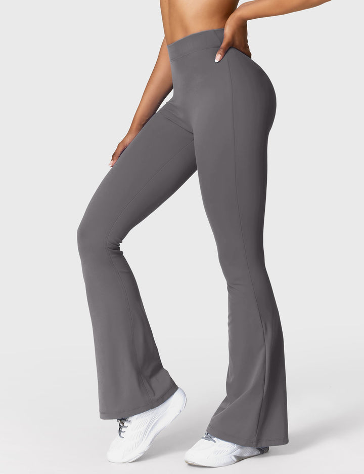 Aligna™ V-back Flare Leggings