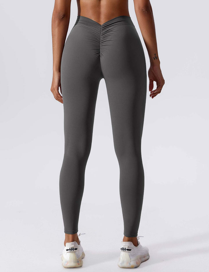 Aligna™ legging met ruches en V-rug